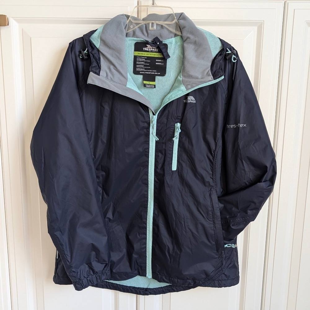 TRESPASS Navy/Teal Womens Waterproof Jacket       Size: L